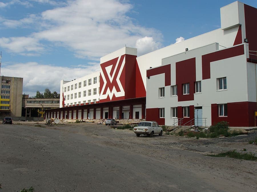 Роганский мясокомбинат — Устройство полимерного покрытия производственного цеха.